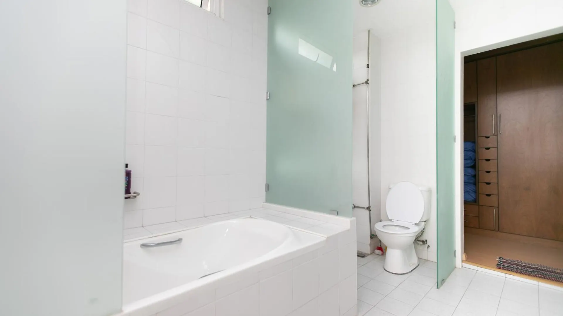 Georgetown Codrington 6Br Ktv Bbq Pool Bungalow 28Pax George Town