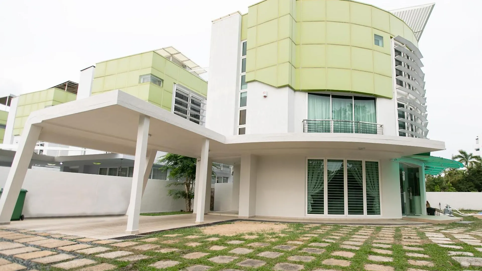 Villa Georgetown Codrington 6Br Ktv Bbq Pool Bungalow 28Pax